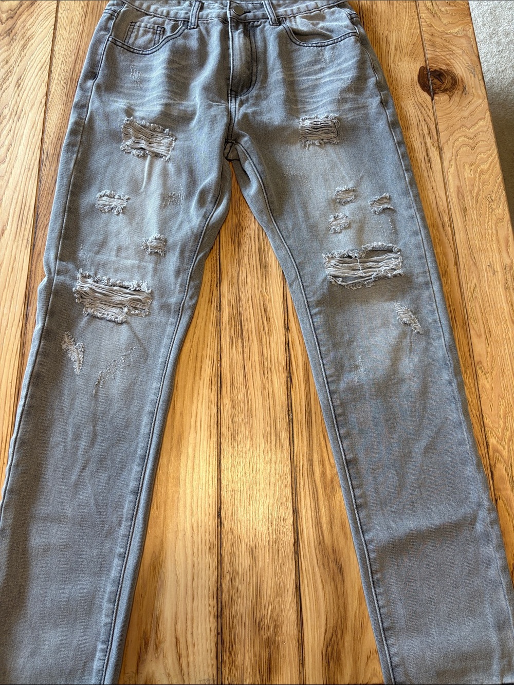 SHEIN Light Gray Distressed Skinny Jeans